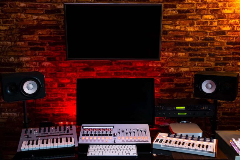 Home Studio vs Professional Studio – When Is It Time To Move Out?